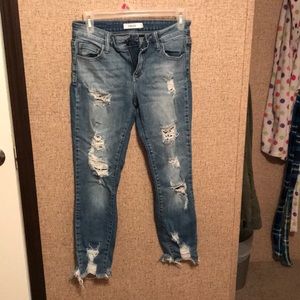 Distressed cropped ankle jeans